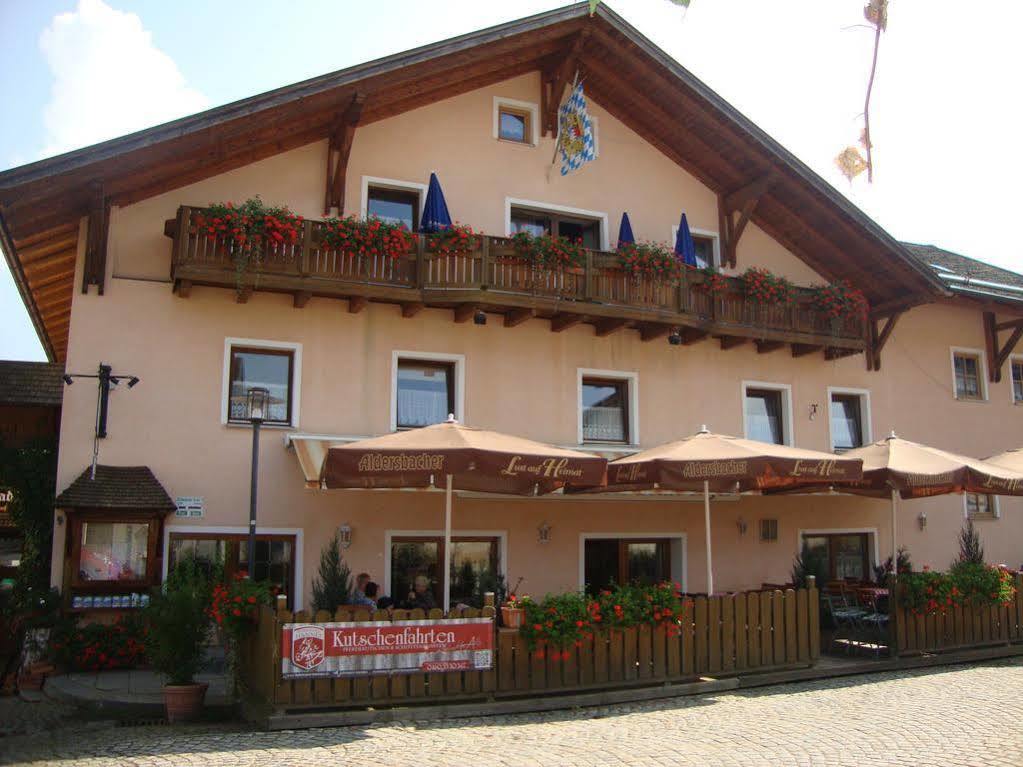 Bayerische Gastwirtschaft Dimpfl-Stadl Lam Exterior photo