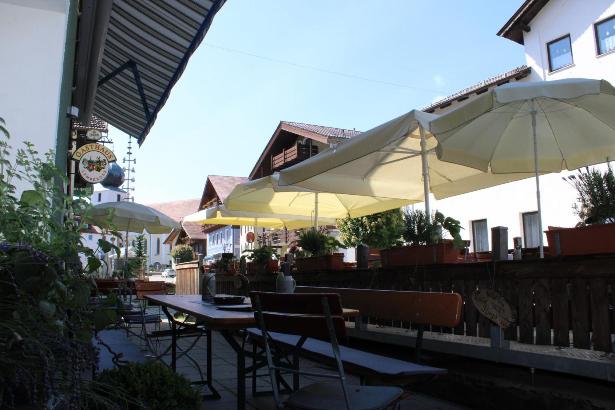 Bayerische Gastwirtschaft Dimpfl-Stadl Lam Exterior photo